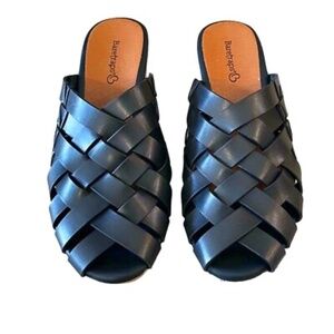 Baretraps Womens Heeled Mules Clogs Size 6.5 Black Slip On Shoes